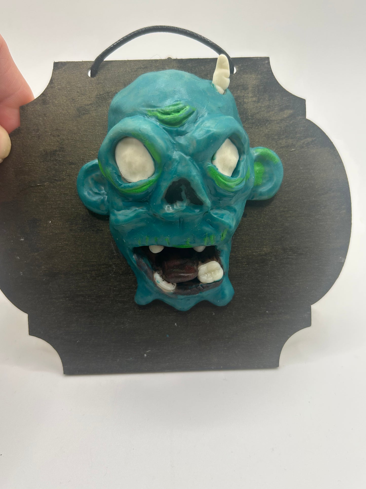 Zombie head