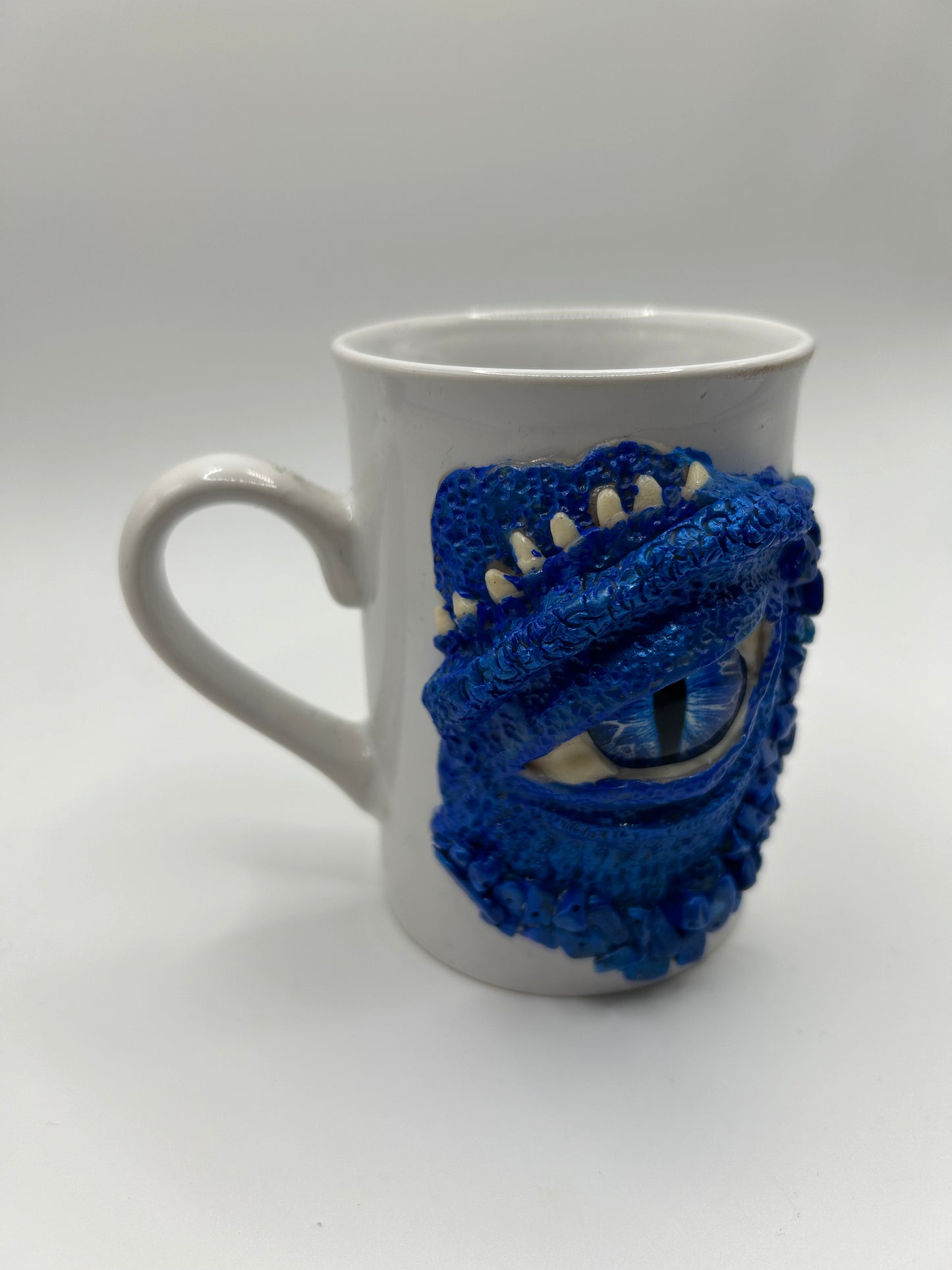 Dragon eye mug